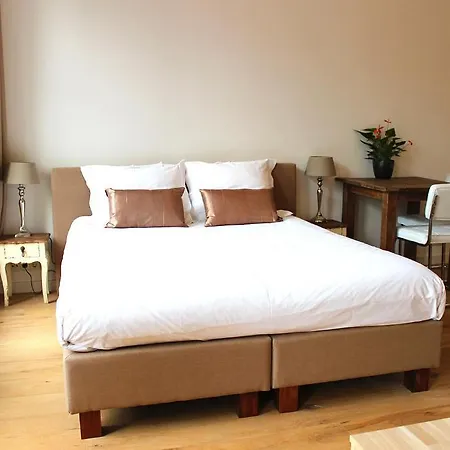 Amsterdam Jewel Canal Apartments Room photo